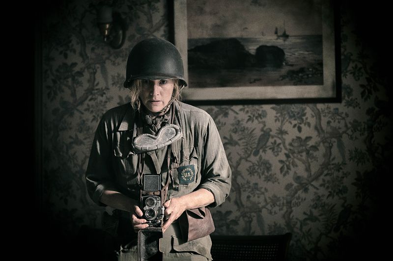 Die Kriegsfotografin Lee Miller (Kate Winslet) | © Sky UK Ltd / Kimberley French