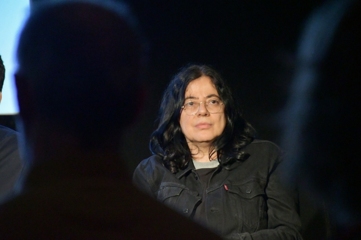 Die Duisburger Poetin Lütfiye Güzel im Gorki-Theater | © Sabrina Banze