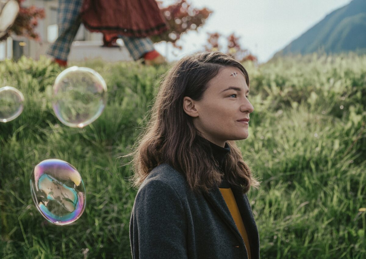 Valerie Pachner in »Vier minus drei« von Adrian Goiginger | © Nikolett Kustos, Alamode Film, Polyfilm