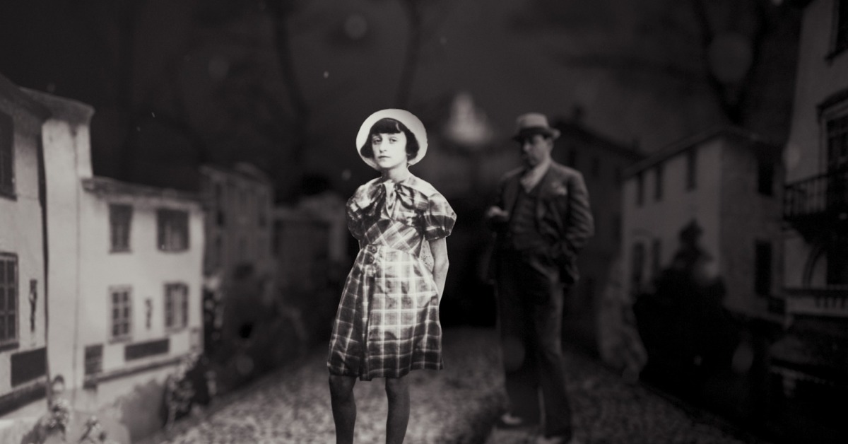 »Yo (Love is a Rebellious Bird)« von Anna Fitch, Banker White | © Mirabel Pictures