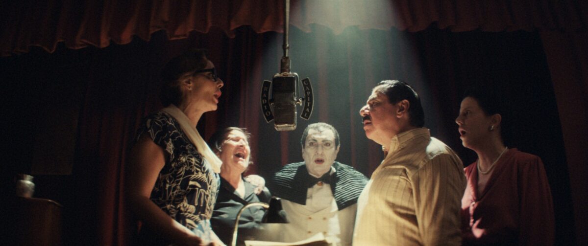 Belén Vierci, Marisa Cubero, Arturo Fleitas, Alberto Sanchez, Natalia Cálcena in »Narciso« von Marcelo Martinessi | © La Babosa Cine